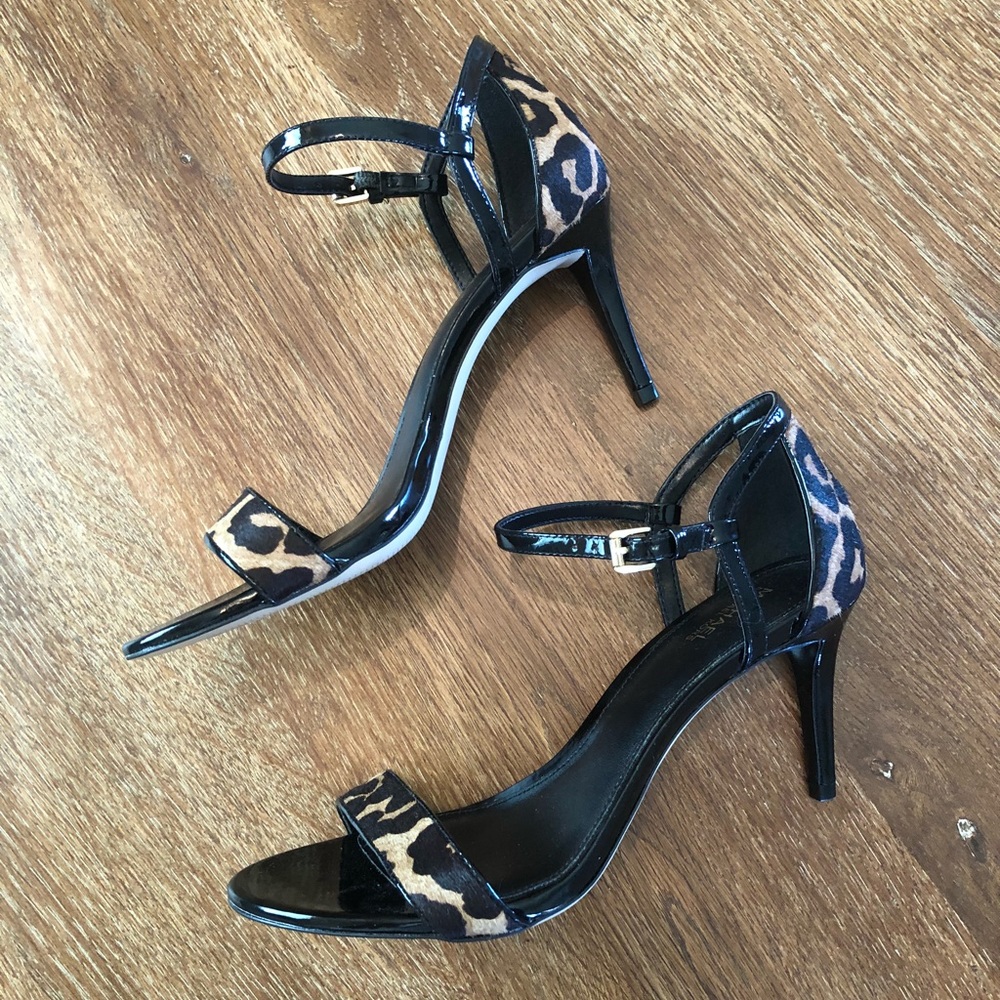 NWOT Michael Kors leopard print patent leather👠